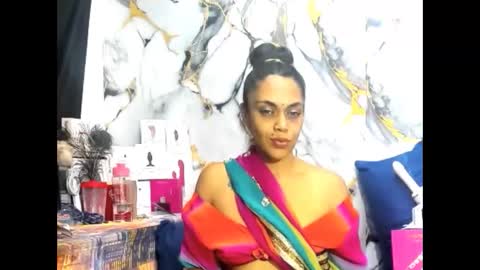 Lia online show from April 2026 05:40:01 PM