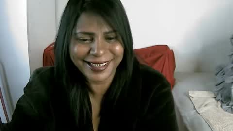 Snapshot of indiandreams_ chatting on October 2025 08:11:02 AM Palavi online show from October 2025 08:11:02 AM