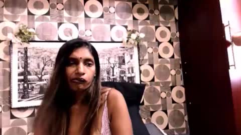 indianhoneyx online show from February 2026 08:46:02 AM