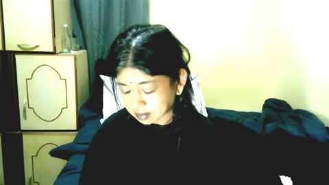 indianpleasures21 online show from June 2026 08:06:01 PM