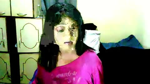 indianpleasures21 online show from July 2026 06:26:02 AM