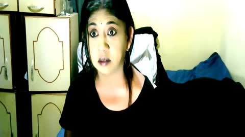 indianpleasures21 online show from July 2026 06:29:01 PM