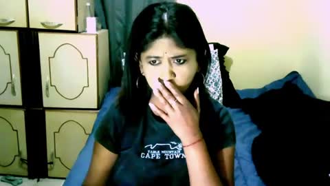 indianpleasures21 online show from July 2026 06:32:01 PM