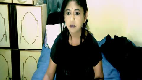 indianpleasures21 online show from July 2026 11:29:01 PM