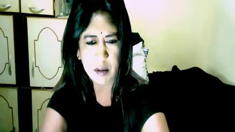 indianpleasures21 online show from July 2026 11:22:02 PM
