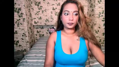 Snapshot of indiansecretlove20 chatting on January 2025 05:59:02 PM goddess online show from January 2025 05:59:02 PM