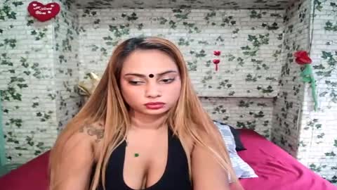 Snapshot of indiansecretlove20 chatting on October 2025 11:30:01 AM goddess online show from October 2025 11:30:01 AM
