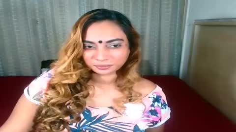 goddess online show from December 2025 06:35:02 PM