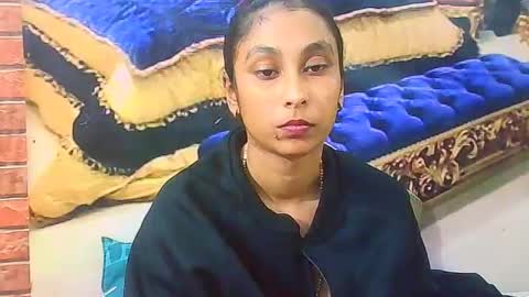 indiansexybutt4u2luv online show from June 2026 12:22:01 PM