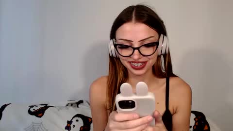 Indigo Elle online show from September 2025 04:52:02 PM