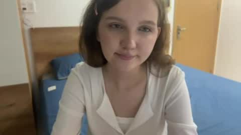 Viola online show from May 2026 06:49:02 PM