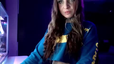 Snapshot of inesdesire chatting on January 2025 07:00:01 PM InesDesire online show from January 2025 07:00:01 PM