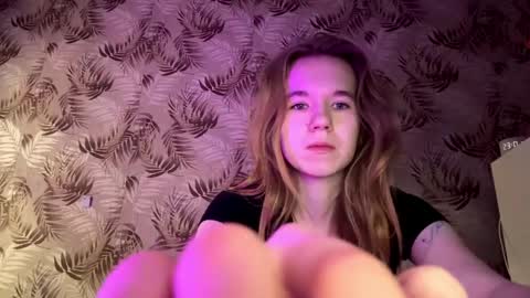 Sofia online show from April 2026 06:01:01 PM