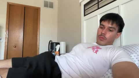 Lucas online show from April 2026 07:04:01 PM