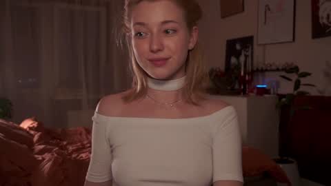 Snapshot of infinitysoul_ chatting on January 2025 05:59:01 PM Alexa.. Inst Fansly infinitysoul online show from January 2025 05:59:01 PM