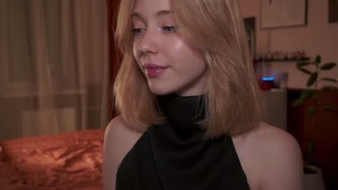 Snapshot of infinitysoul_ chatting on January 2025 06:34:02 PM Alexa.. Inst Fansly infinitysoul online show from January 2025 06:34:02 PM