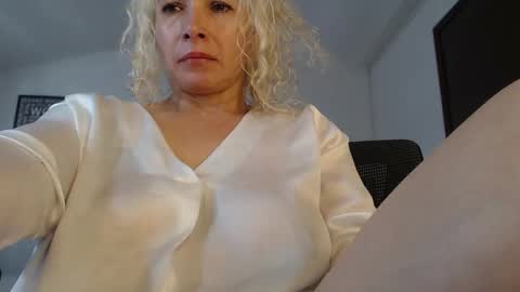Snapshot of ingridbergman chatting on January 2025 04:48:01 PM online show from January 2025 04:48:01 PM