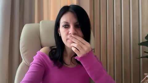 InjaAtHome online show from November 2025 10:14:02 AM