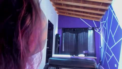 demon online show from October 2025 07:11:02 PM