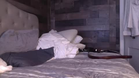 Snapshot of inmybackyard chatting on December 2024 04:51:01 PM InMyBackyard online show from December 2024 04:51:01 PM