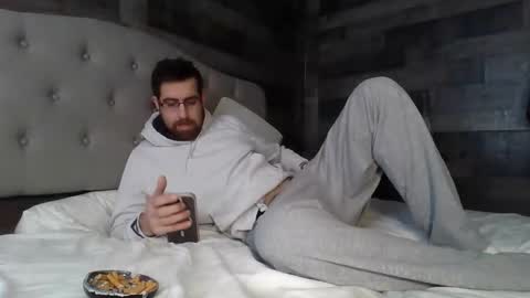 Snapshot of inmybackyard chatting on January 2026 02:10:01 PM InMyBackyard online show from January 2026 02:10:01 PM