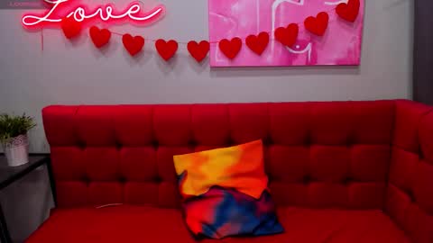 Snapshot of innalovely chatting on February 2026 01:28:02 AM Inna online show from February 2026 01:28:02 AM