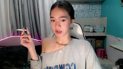 Reign online show from April 2026 05:23:01 PM