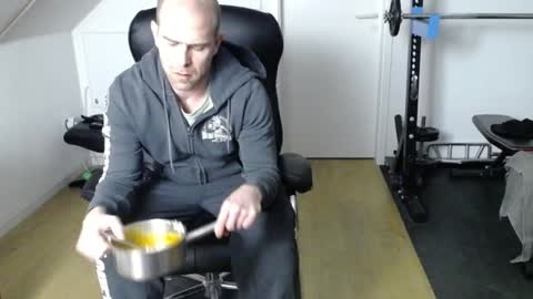 insanemaxxx online show from December 2024 06:42:02 PM