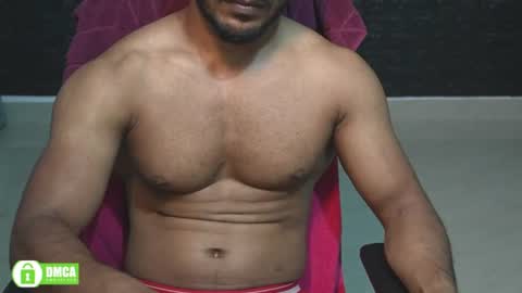 Snapshot of insanestud_miles chatting on June 2026 12:44:02 PM Miles online show from June 2026 12:44:02 PM