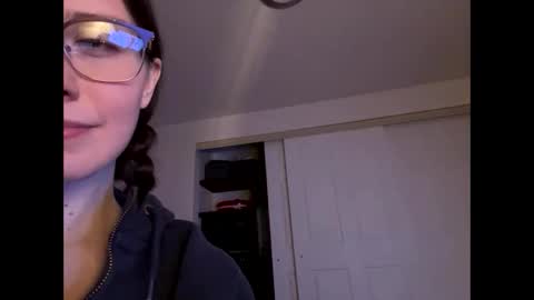 insideme42713 online show from March 2026 05:44:01 AM