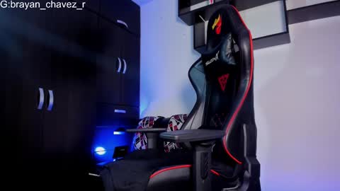 Brayan Chavez online show from February 2025 08:12:02 AM