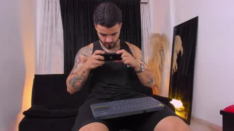 Brayan Chavez online show from April 2026 01:55:02 AM