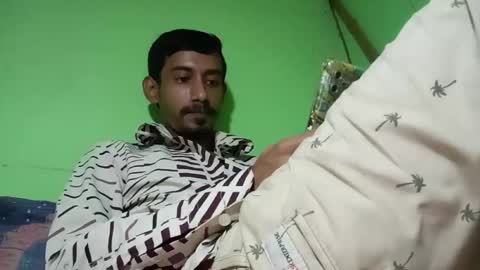 Snapshot of interne8famous chatting on October 2025 06:03:01 PM interne8famous online show from October 2025 06:03:01 PM