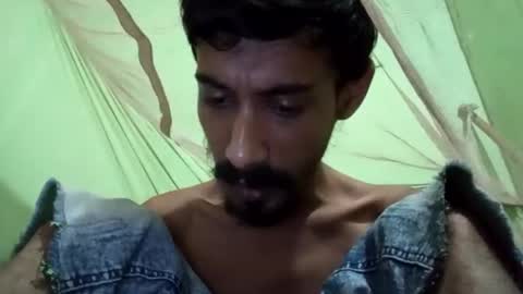 interne8famous online show from November 2025 08:20:01 PM