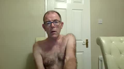 inthemood63 online show from September 2025 02:22:02 AM