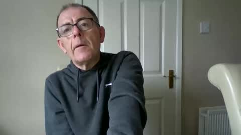 inthemood63 online show from October 2025 04:07:02 PM