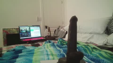 Andres online show from January 2025 11:23:02 AM