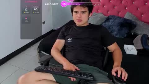 Snapshot of invincible200 chatting on November 2025 02:06:01 PM invincible200 online show from November 2025 02:06:01 PM