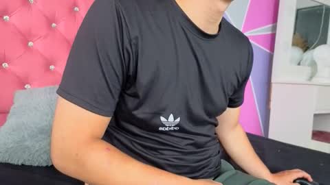 Snapshot of invincible200 chatting on November 2025 02:29:01 PM invincible200 online show from November 2025 02:29:01 PM