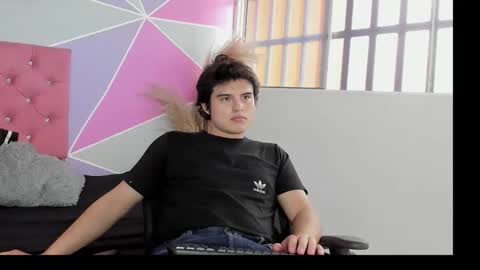 Snapshot of invincible200 chatting on November 2025 02:29:02 PM invincible200 online show from November 2025 02:29:02 PM