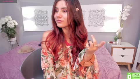 Snapshot of iriis_rosse chatting on February 2025 11:45:01 PM Iris Rosse online show from February 2025 11:45:01 PM
