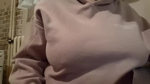 Snapshot of irinnak chatting on February 2025 09:42:01 PM IrinnaK online show from February 2025 09:42:01 PM