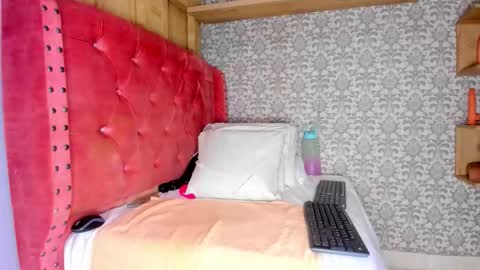 Hot Charlotte  online show from November 2025 11:53:02 AM