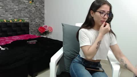 Snapshot of iris_joi chatting on December 2024 08:28:02 AM Iirs online show from December 2024 08:28:02 AM