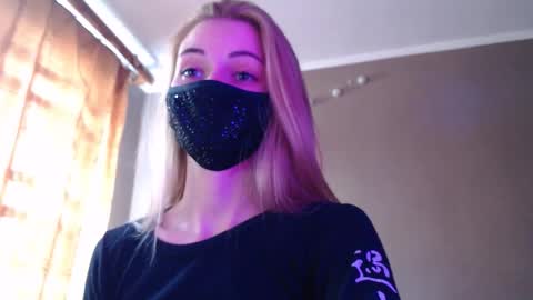 Lily online show from September 2025 11:55:02 AM