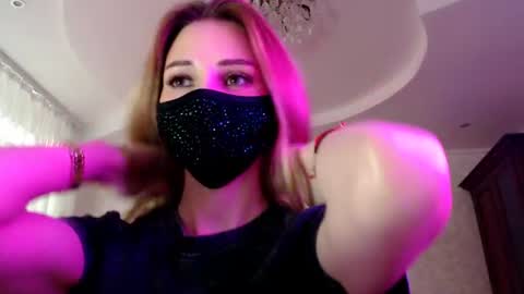 Lily online show from June 2026 05:00:01 PM
