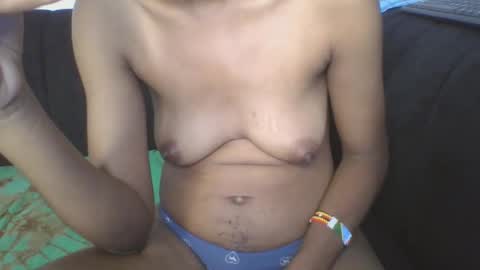 Snapshot of iris_love_2 chatting on January 2025 01:35:01 PM iris_love_2 online show from January 2025 01:35:01 PM