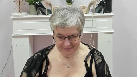 I R I S online show from March 2026 07:11:02 AM