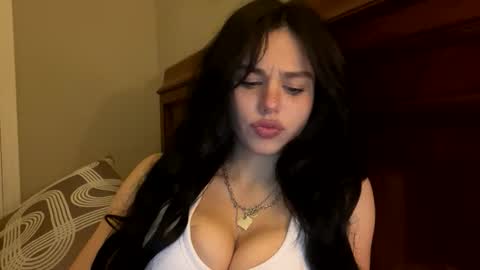 Snapshot of irisbabyyyyyyy chatting on April 2026 03:42:02 AM irisbabyyyyyyy online show from April 2026 03:42:02 AM