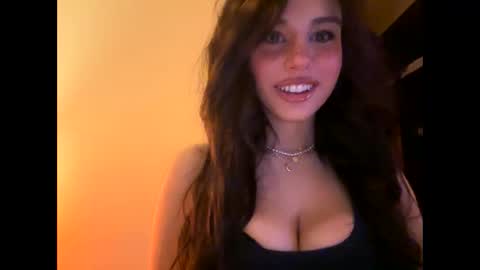 Snapshot of irisbabyyyyyyy chatting on May 2026 11:21:01 PM irisbabyyyyyyy online show from May 2026 11:21:01 PM